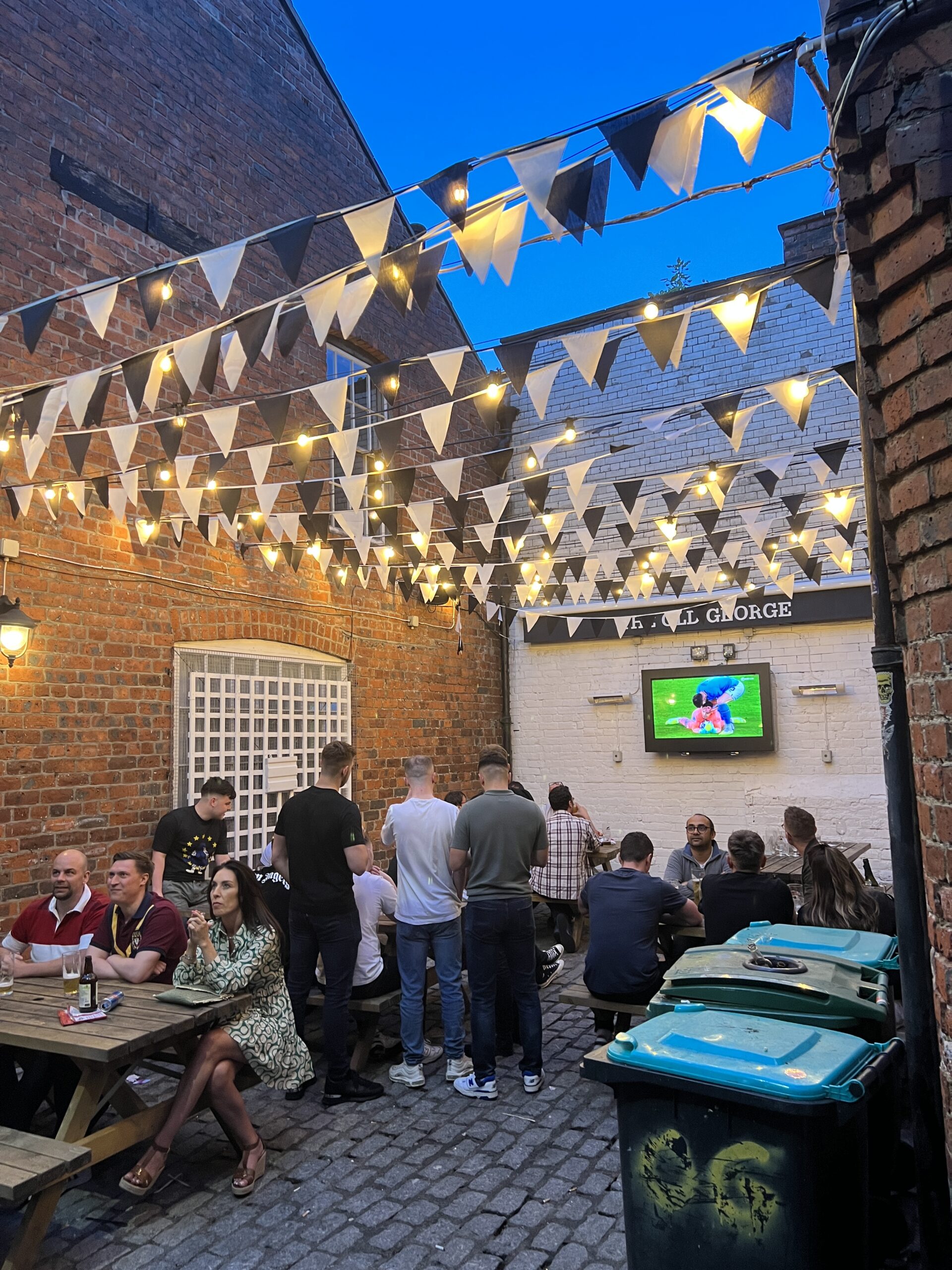 outdoor terrace at the old george pub in newcastle upon tyne